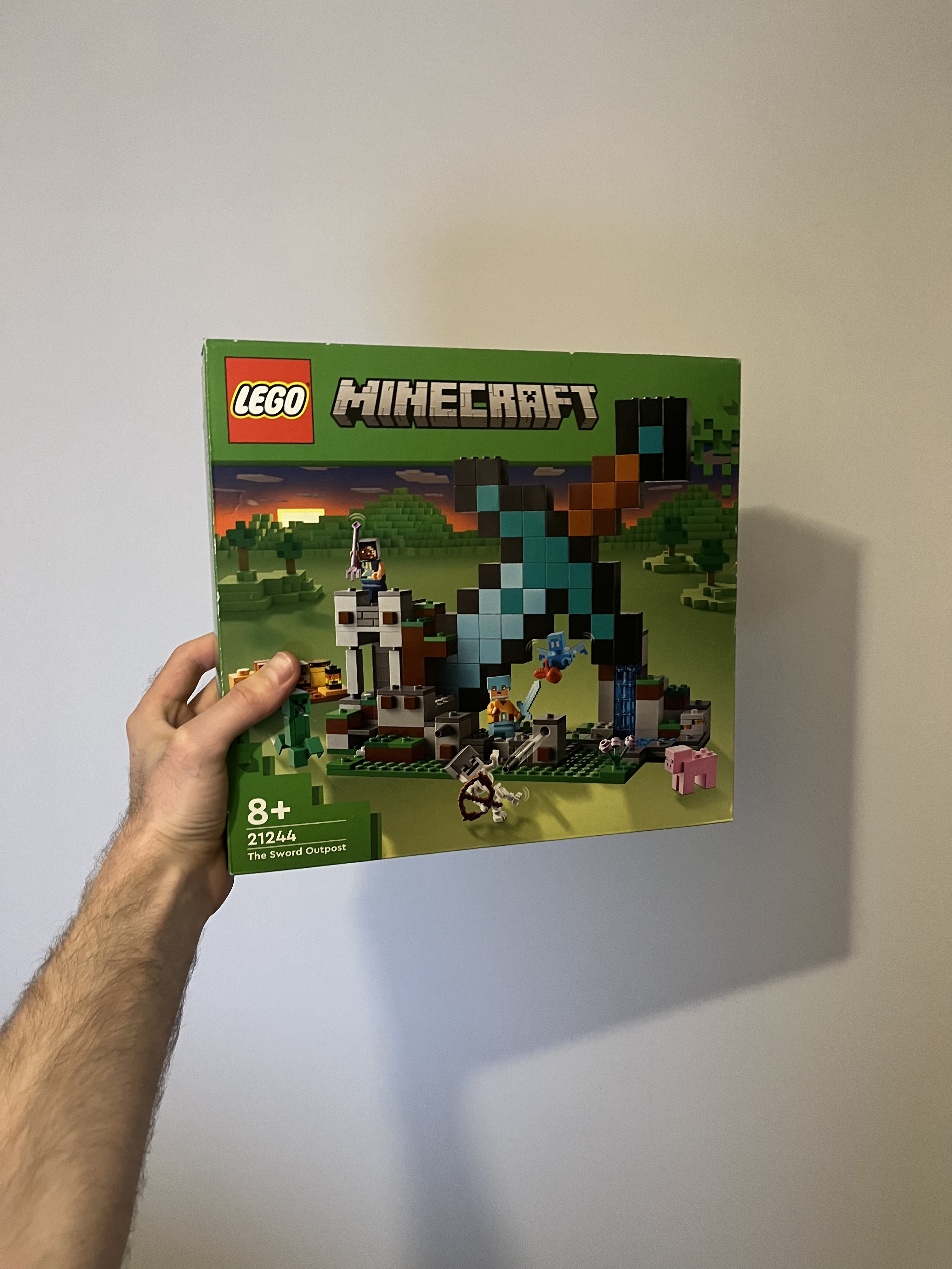 Zestaw klocków LEGO Minecraft 21244 Bastion miecza